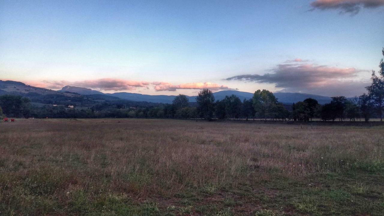 Agriturismo Casa Agricola Rossi Appartamenti In Casentino Soci Dış mekan fotoğraf
